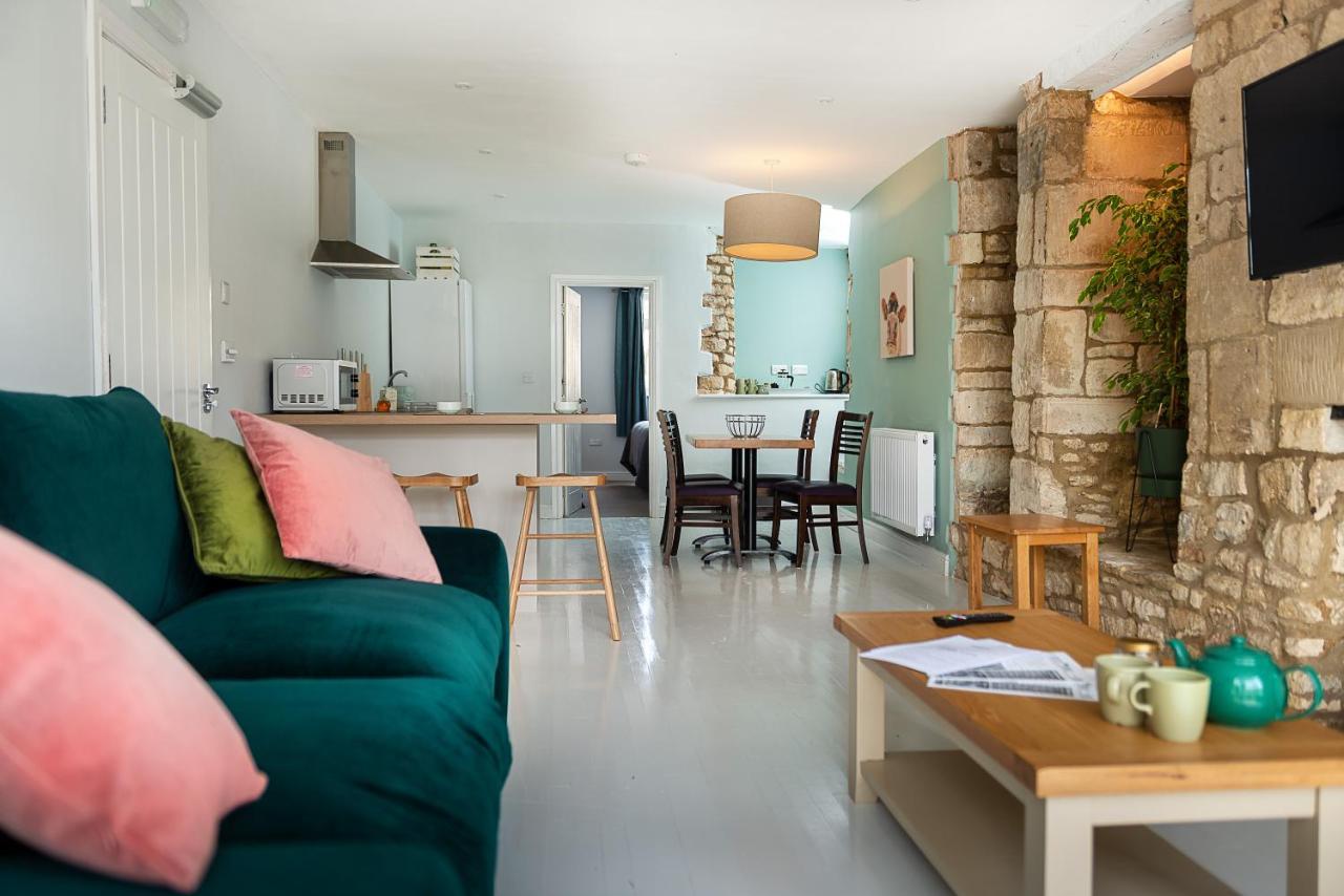 Wild Garlic Rooms Нейлсворт Номер фото