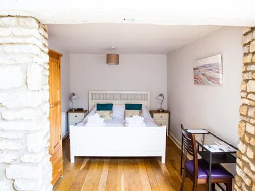 Wild Garlic Rooms Нейлсворт Номер фото